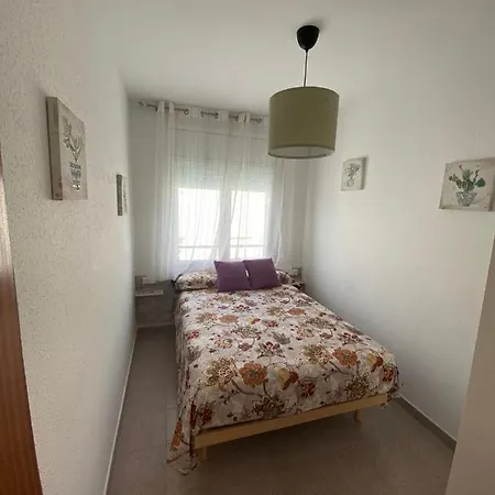 Unter Den Linden Apartment Coma-ruga